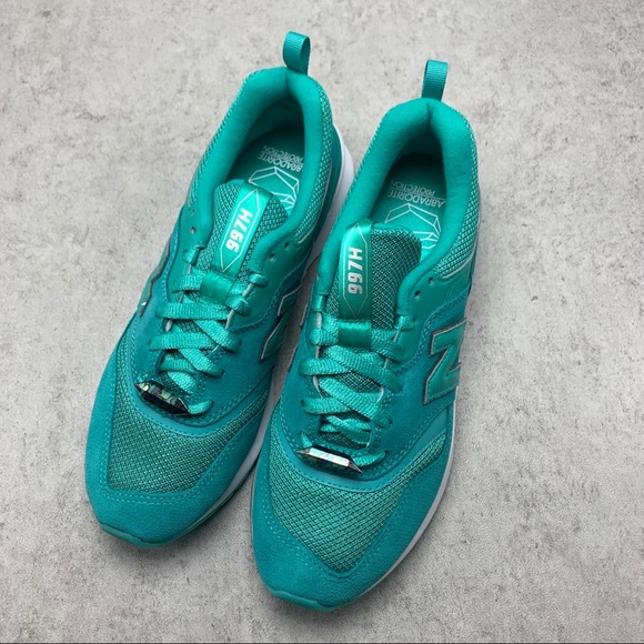 New Women’s New Balance 997H Mystic Crystal - Picture 2 of 6